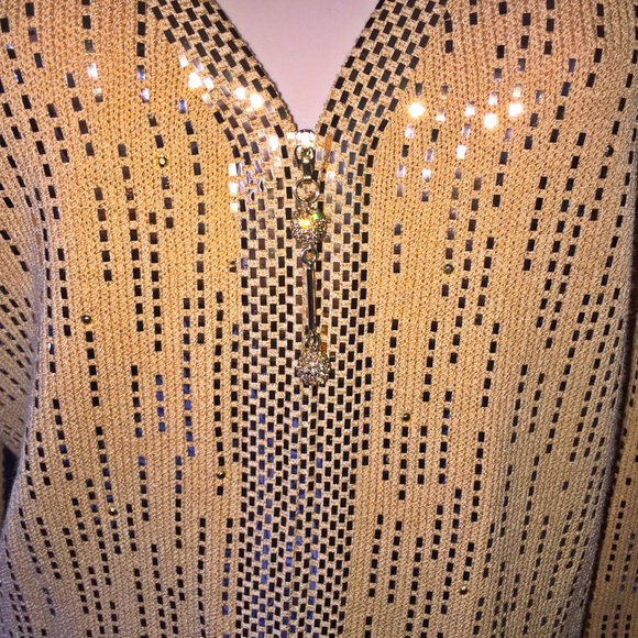 St.John Knit Evening shimmer pant suit - Picture 6 of 7